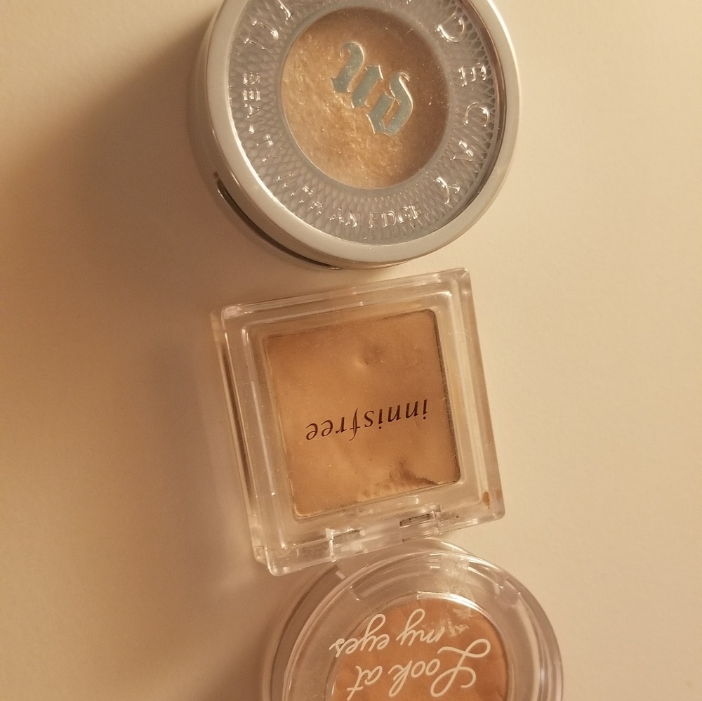K beauty eyeshadows + urban decay eyeshadow